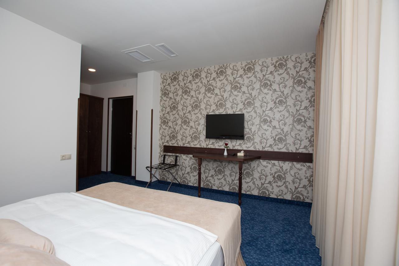 Faria Boutique Hotel Цахкадзор Екстериор снимка